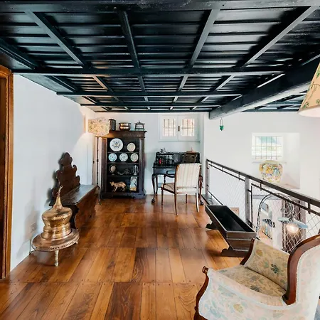 Historic In Maiori's Lemon Grove *