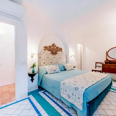 Historic In Maiori's Lemon Grove